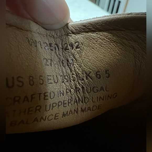 Samuel Hubbard women’s tan suede loafers, 8.5M, never worn. - Picture 3 of 13